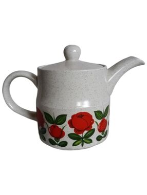 VTG Ellgreave Ironstone Roses Teapot